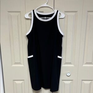 Lou & Grey Black and White Trim Dress